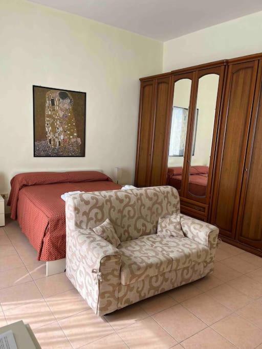 Appartement Riviera House à Naples Extérieur photo